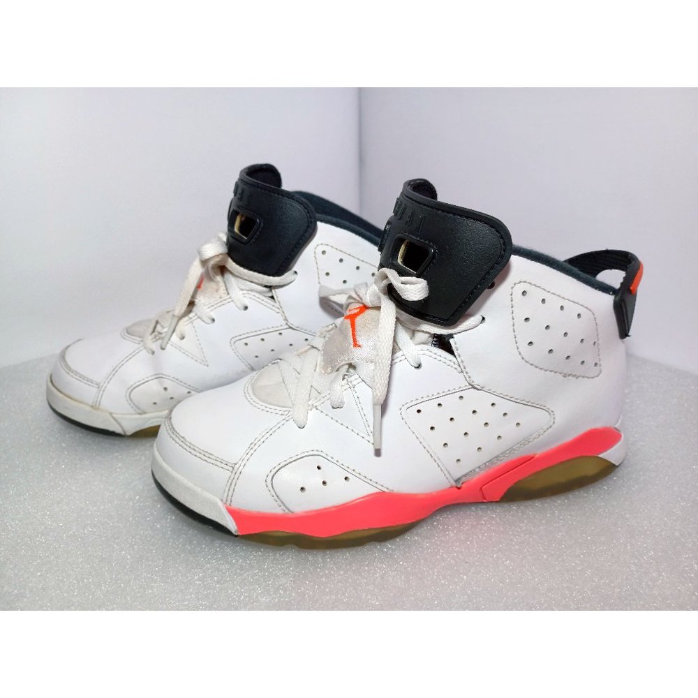 Nike Air Jordan 6 Retro White Infrared 2014 Sz 3Y 384666-123 Great Condition